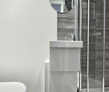 Maisonette to rent - Photo 3