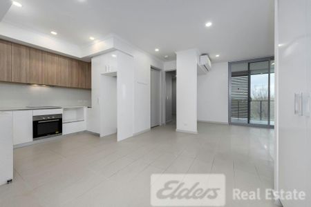 HIGH RISE APARTMENT - Photo 3