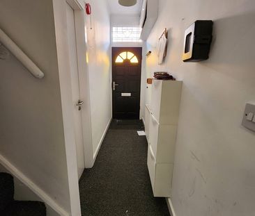 Room in a Shared House, Ventnor Street, M6 - Photo 6