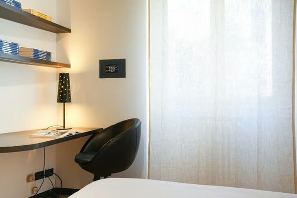 Via Privata Luigi Borgomainerio, Milan, Lombardy 20134 - Photo 1