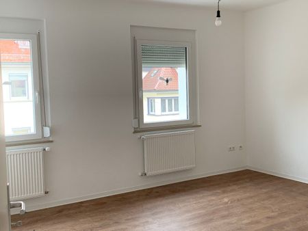 3-Zimmer-Wohnung mit großem Südwest-Balkon! - Photo 4
