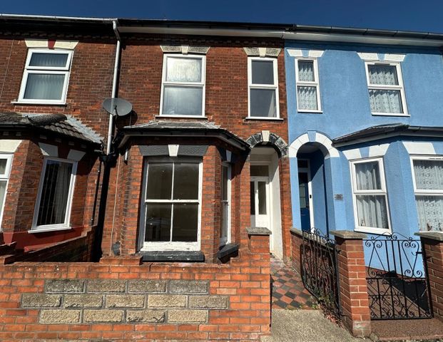 Avenue Road, Great Yarmouth, Gorleston - Photo 1