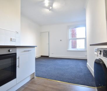 1 bedroom apartment to rent - Photo 6