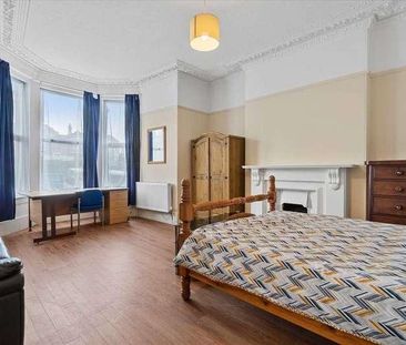 Apsley Road, Plymouth, PL4 - Photo 1