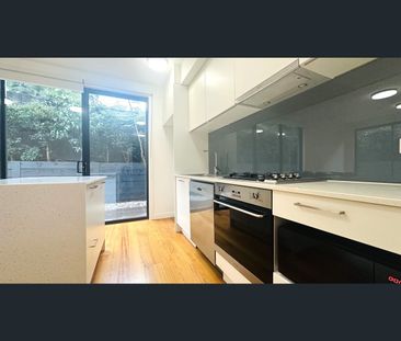 3/12 Gleniffer Avenue, Brighton East, Vic 3187 - Photo 4
