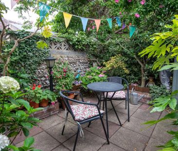 1 bedroom detached house to rent - Photo 2