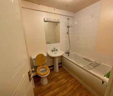 1 Bed Flat, The Peninsula Building, M7 - Photo 4