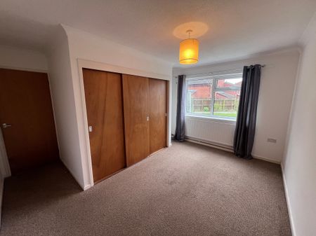 Courtfields, Norfolk, Swaffham - Photo 5