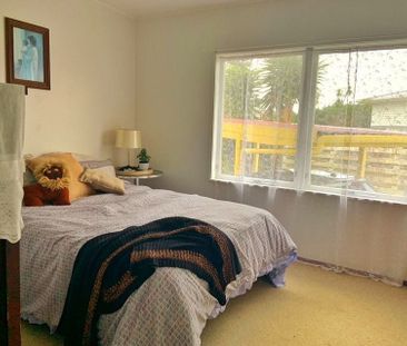 Sunny 3 bedroom home on the peninsula - Photo 5