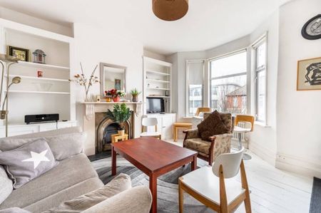 3 Bed Flat, Leghorn Road, NW10 - Photo 4