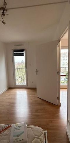 Location Appartement 2 pièces 47m² LOOS 59120 - Photo 1