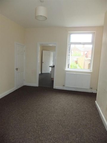 3 bedroom house to rent - Photo 3