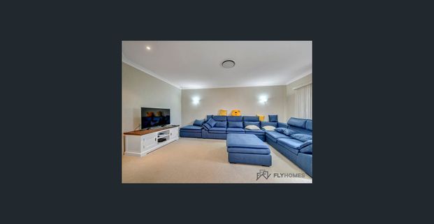 Spectacular Waterfront House - Photo 1