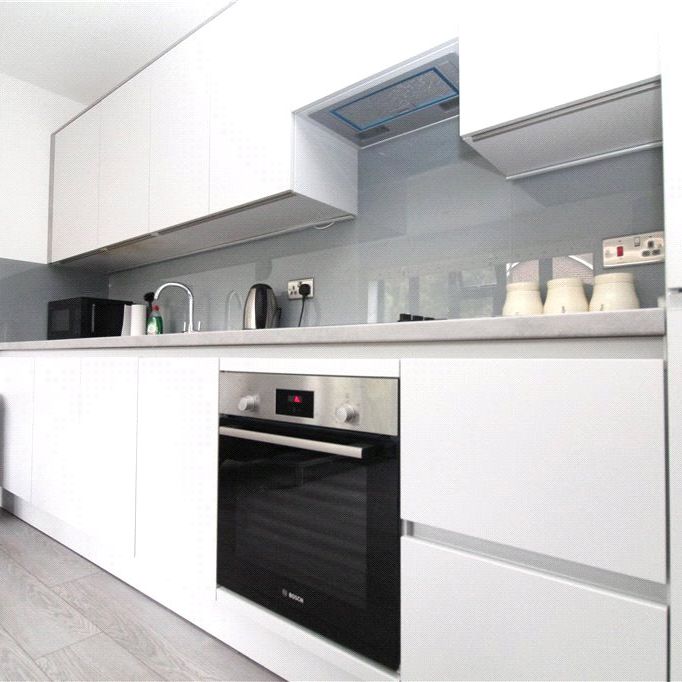 Banstead Road, Purley, CR8 3EB - Photo 1