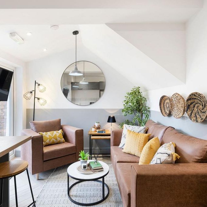 1 bedroom property with land to rent - Photo 1