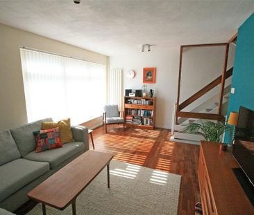 3 bedroom terraced house to rent - Photo 4