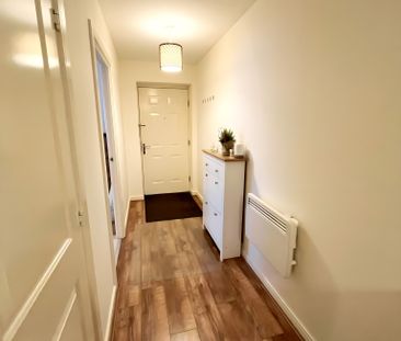 One Bedroom Flat to Rent in Morden - Photo 4