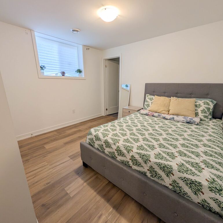 Beautiful 2-Bedroom Apartment in Niagara Falls! - Photo 1