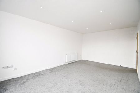 Mount Court, CH60 4RB, Heswall - Photo 3