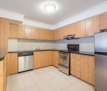 2100 Saint-Marc | 2100 Rue Saint-Marc, Montreal - Photo 1