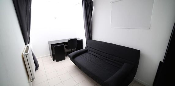 Location Appartement 1 pièce 10m² LILLE 59260 - Photo 2