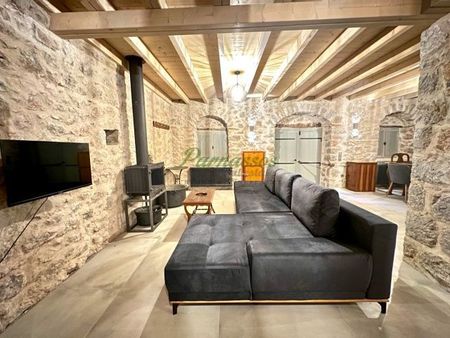 Studio/Γκαρσονιέρα για ενοικίαση Κέντρο (Αράχωβα) - Φωτογραφία 2