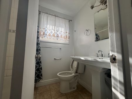 For Lease - 119 Birkdale Road, Toronto, Ontario - Photo 3