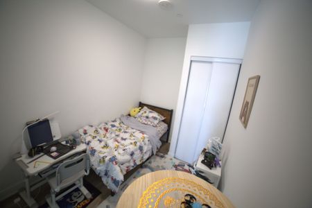 For Lease - 86 Dundas Street Unit# 725, Mississauga, Ontario - Photo 2
