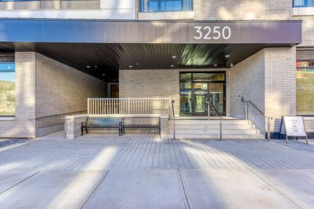 For Lease - 3250 Carding Mill Trail Unit# 106, Oakville, Ontario - Photo 3