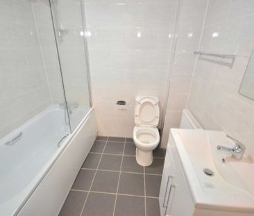 Cotehouse, Wokingham Road, Earley, Reading, Berkshire, RG6 7DU - Photo 1