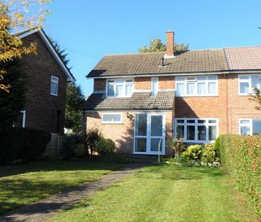 3 bedroom semi-detached house to rent - Photo 6