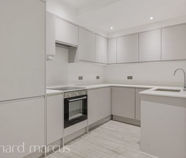 Bolters Lane, Banstead - Photo 3