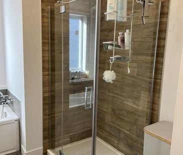 Magnifique 5 et demi disponible 1 avril - Photo 2