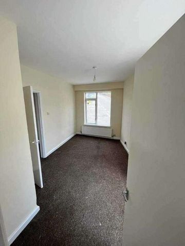 Station Terrace, Bedlinog, CF46 - Photo 2