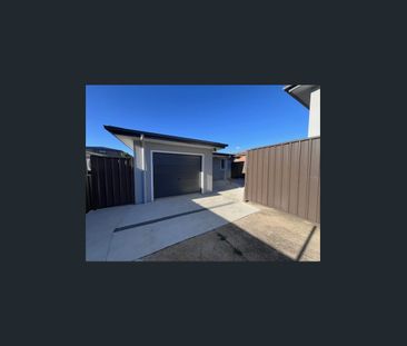 Brand New 2-Bedroom Granny Flat with Garage & Pergola - Photo 1