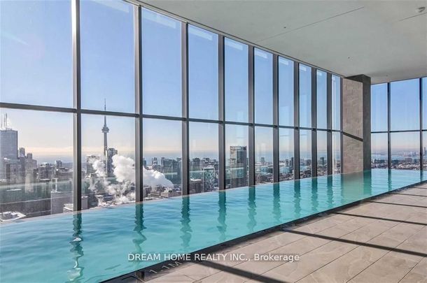 For Lease - 7 grenville Street Unit# 810, Toronto, Ontario - Photo 1
