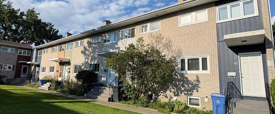 À louer / Maison à étages - Photo 1