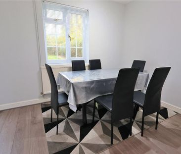 3 bedroom semi-detached house to rent - Photo 6