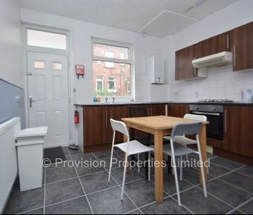 3 Bedroom Student Houses Hyde Park Leeds - Photo 5