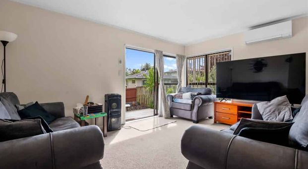 2/99 Prince Regent Drive - Photo 1