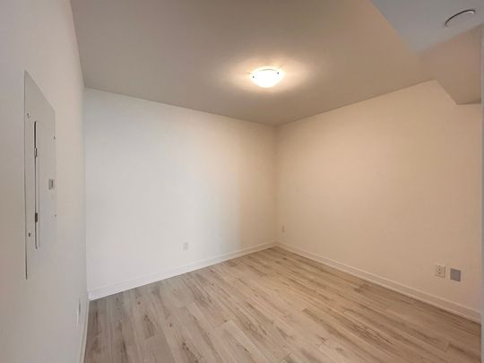 For Lease - 1010 Sandy Beach Road Unit# 2407, Pickering, Ontario - Photo 1