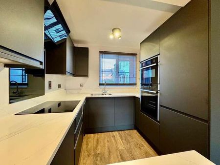 Maltings Lane, Witham, CM8 - Photo 4