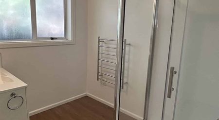 Freshly Renovated Family Home. - Photo 5