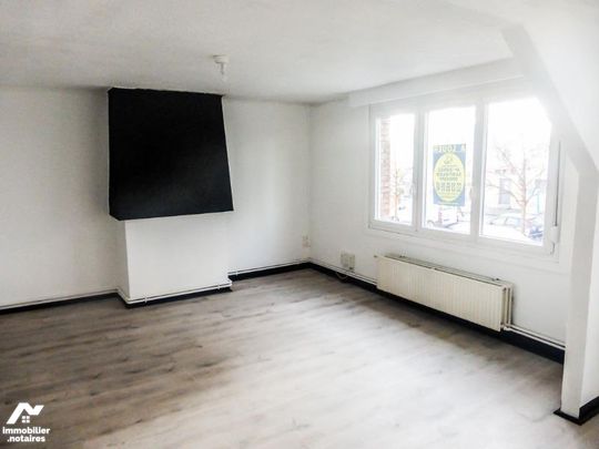 Appartement T3 rénové à louer sur Saint Pol Sur Mer. Ce bien, au 1er étage d'un petit immeuble... - Photo 1