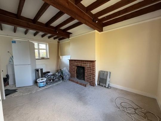 Plumpton Lane, BN7 - Photo 1