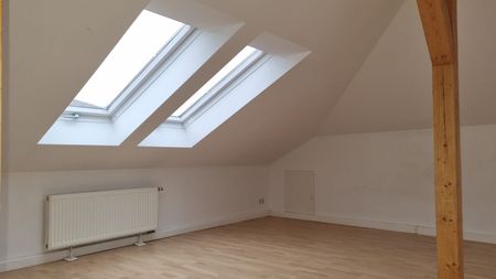 Maisonette ? 3-Zimmer-Wohnung mit EBK sucht Sie als neuen Mieter! - Photo 4
