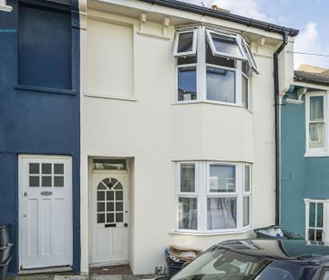 4 bedroom terraced house to rent - Photo 6