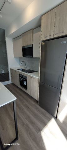 For Lease - 30 Dreamers Way Unit# 815, Toronto, Ontario - Photo 4