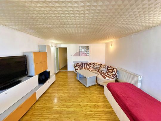 Casă cu 5 camere și garaj, de închiriat în zona Boul ... - Photo 1