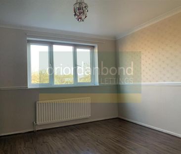 4 bedroom terraced house to rent - Photo 4